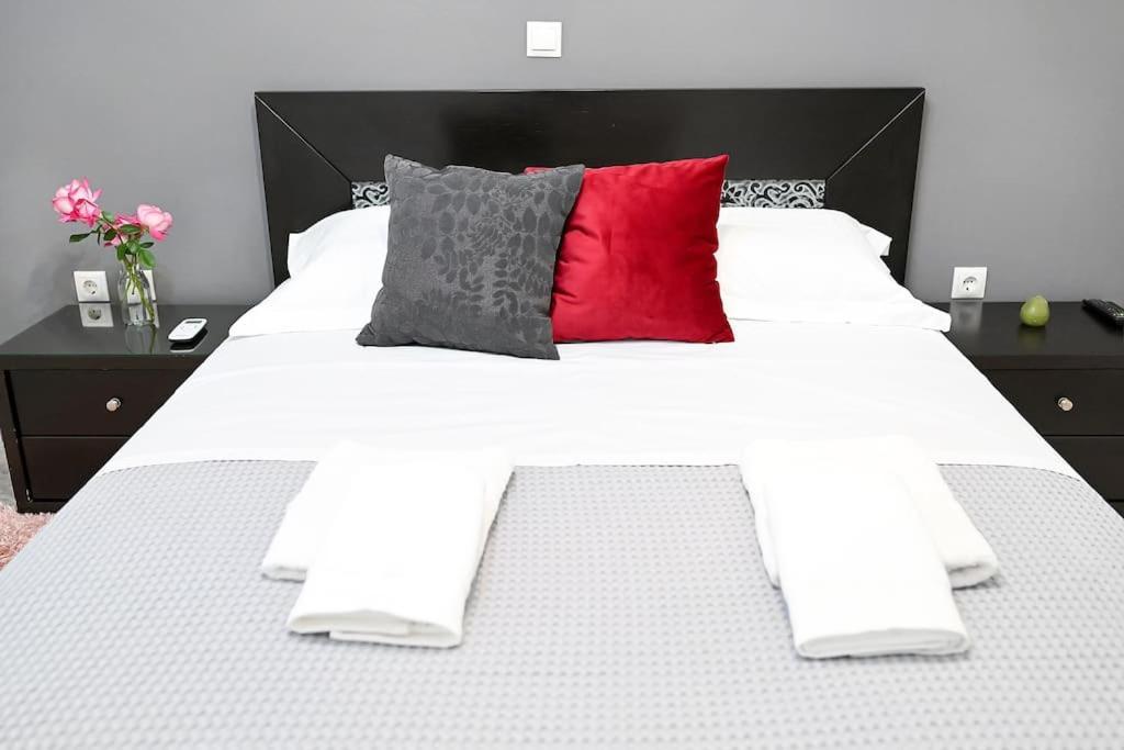 Lili'S Apartment 엘레프시나 외부 사진